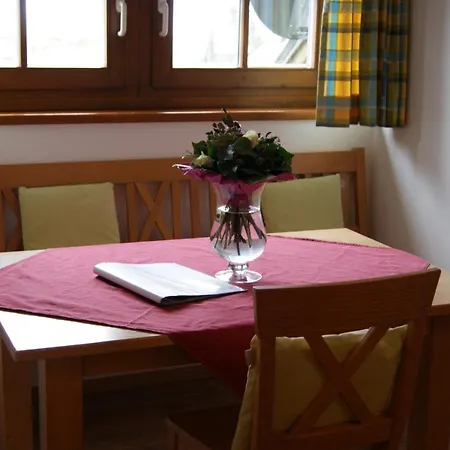 Lägenhetshotell Dachstein West Gmbh-kirchenwirt Russbach Rußbach am Paß Gschütt