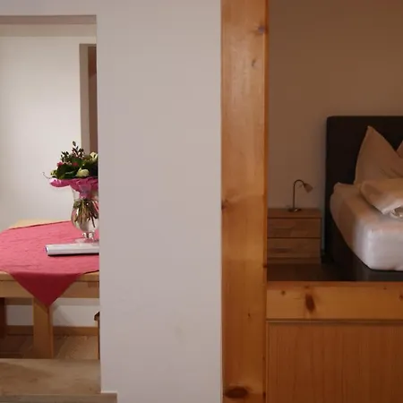 Dachstein West Gmbh-kirchenwirt Russbach 3*