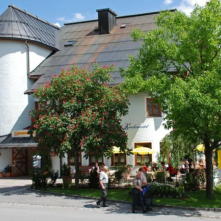 Dachstein West Hotel Gmbh-Kirchenwirt Russbach 3*