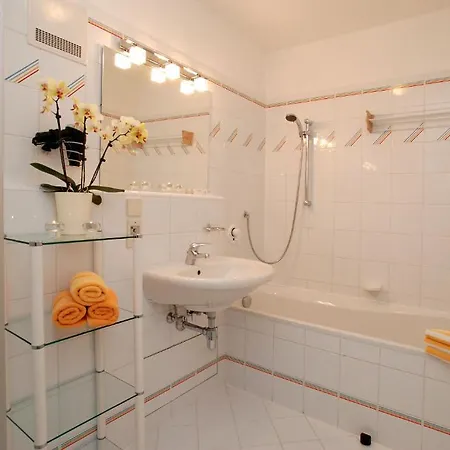 Lägenhetshotell Dachstein West Gmbh-kirchenwirt Russbach