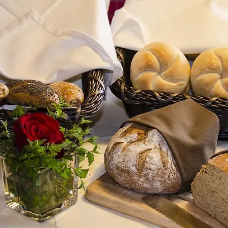 Lejlighedshotel Dachstein West Gmbh-kirchenwirt Russbach 3*