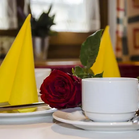 Lägenhetshotell Dachstein West Gmbh-kirchenwirt Russbach Rußbach am Paß Gschütt