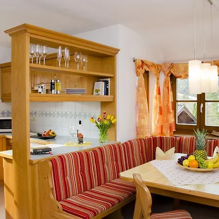 Dachstein West Gmbh-kirchenwirt Russbach